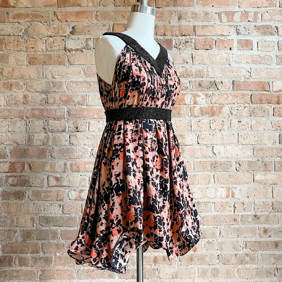 Abstract Print Dress with Beaded Detail - Picture 2 of 16